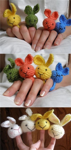 Knitting Rabbits on Finger