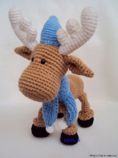 Knitted New Years  Deer