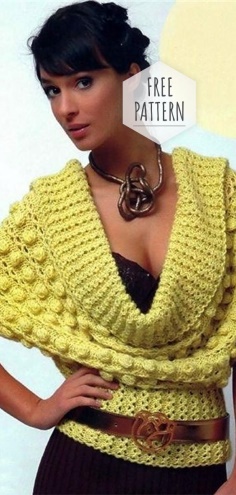 Knitting Blouse with Neck Decolte