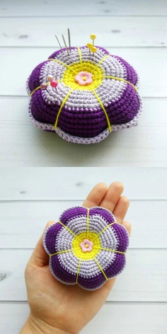 Needle Pillow in the form of a Flower