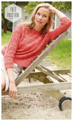 Coral pullover with 3/4 sleeves