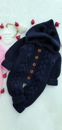 2019 Knitting Model for Baby