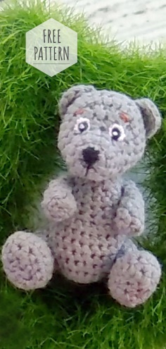 Knitted Keychain Bear Pattern