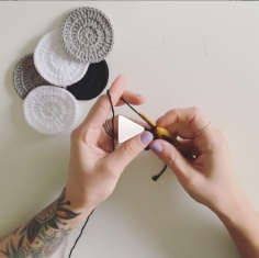 How to knit round stitch video tutorial