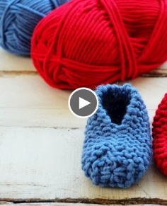Baby Booties for absolute beginners - So Woolly