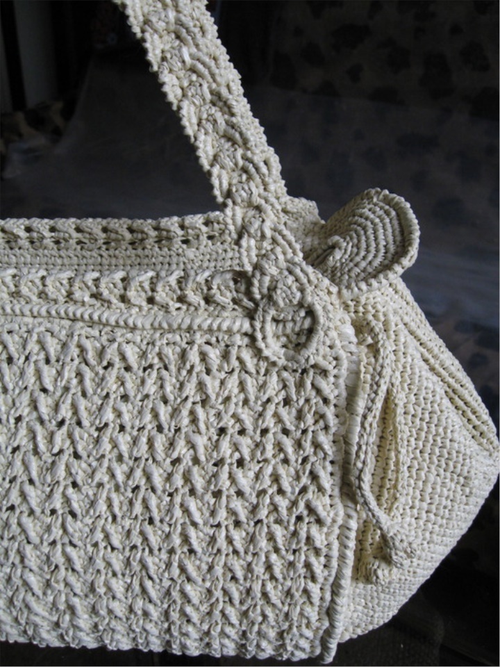 Knitted Beige Bag