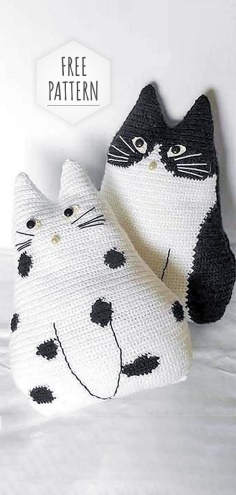 Knitting Pillow Cat Free Pattern