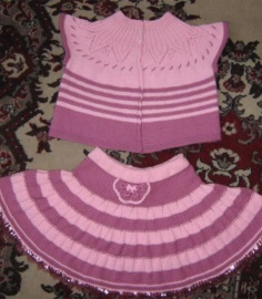 Knitting Top and Skirt for Kids