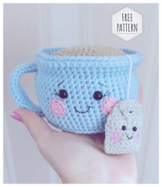 Sweet mug of tea amigurumi