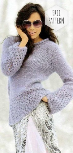 Sweater with Hole Borders