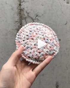 Circle crochet with jasmine stitch